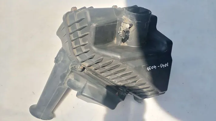 Air cleaner box - 2014 GMC Acadia