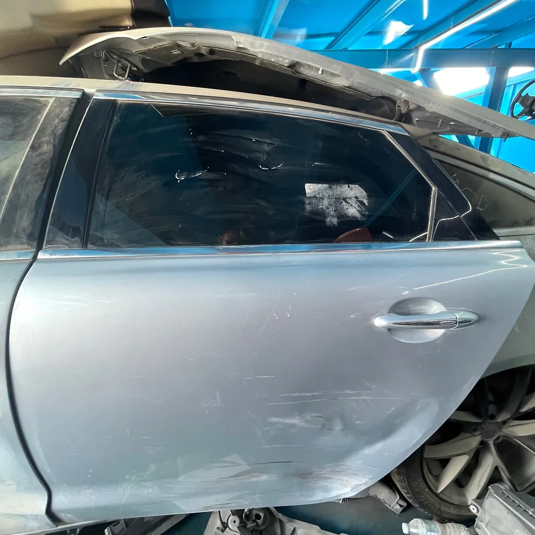 Door (LHB) - 2011 Jaguar XJ