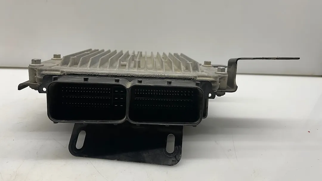 Engine ecm - 2019 Land Rover RANGE ROVER