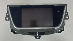 Info-gps-tv screen - 2017 Cadillac XT5