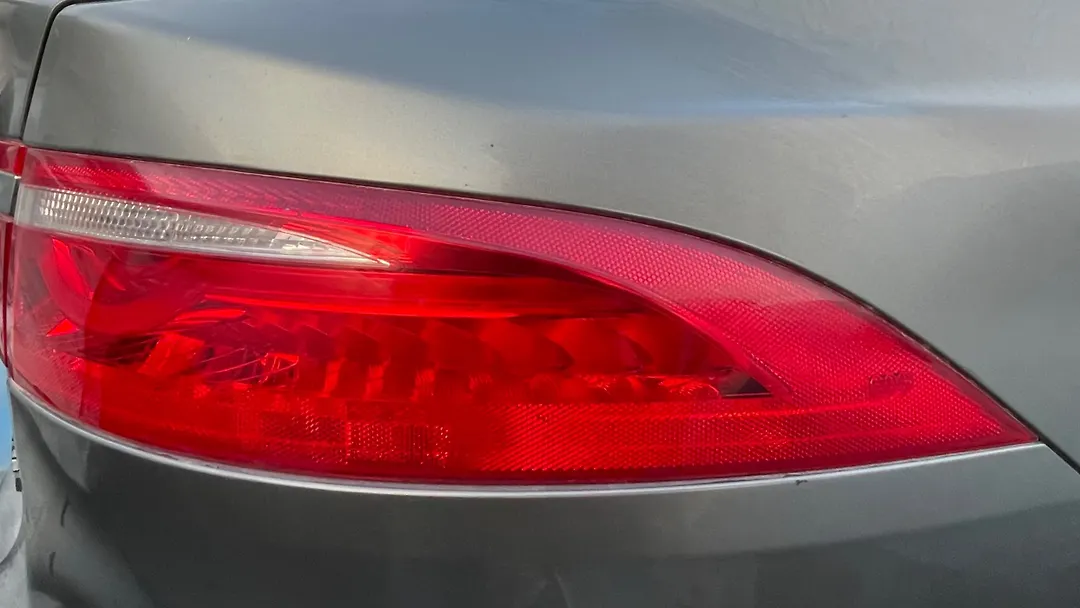 Tail Light (RH) - 2020 Jaguar XF PRESTIGE