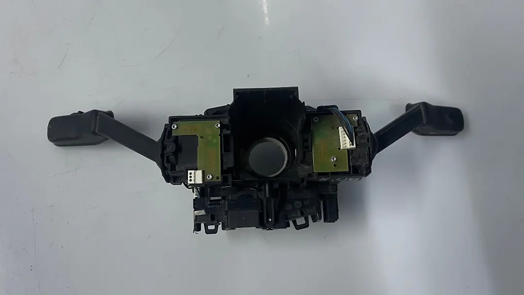 Column switch - 2015 Volkswagen Golf SportWagen