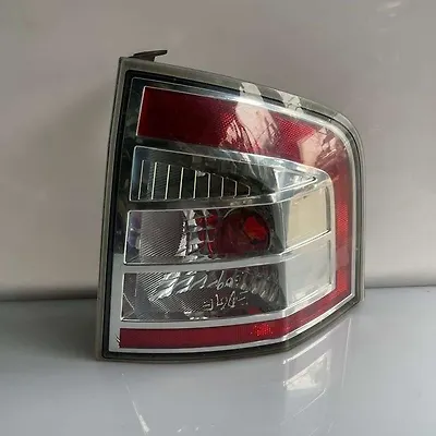 Tail Light (RH) - 2010 Ford Edge Limited
