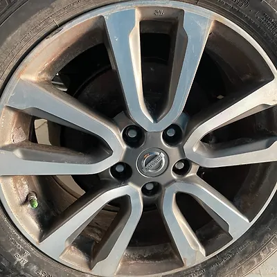 Rim - 2013 Nissan Pathfinder 3.5i