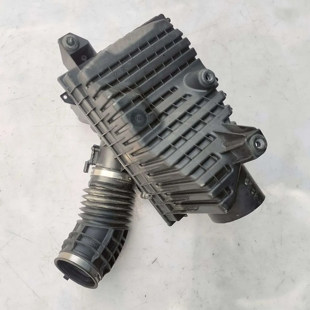 Air cleaner box - 2020 Cadillac XT5