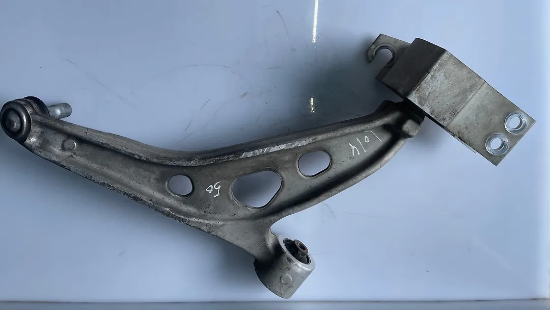 Upper arm (RH) - 2018 Infiniti QX50 2.0 Turbo