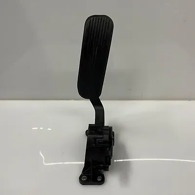 Accelerator pedal - 2017 Ford Explorer