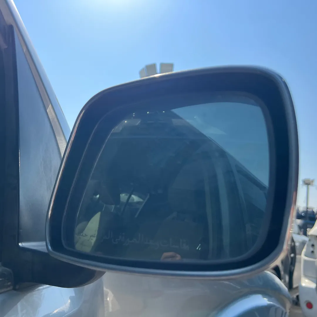 Side Mirror (RH) - 2011 Nissan Pathfinder 4.0
