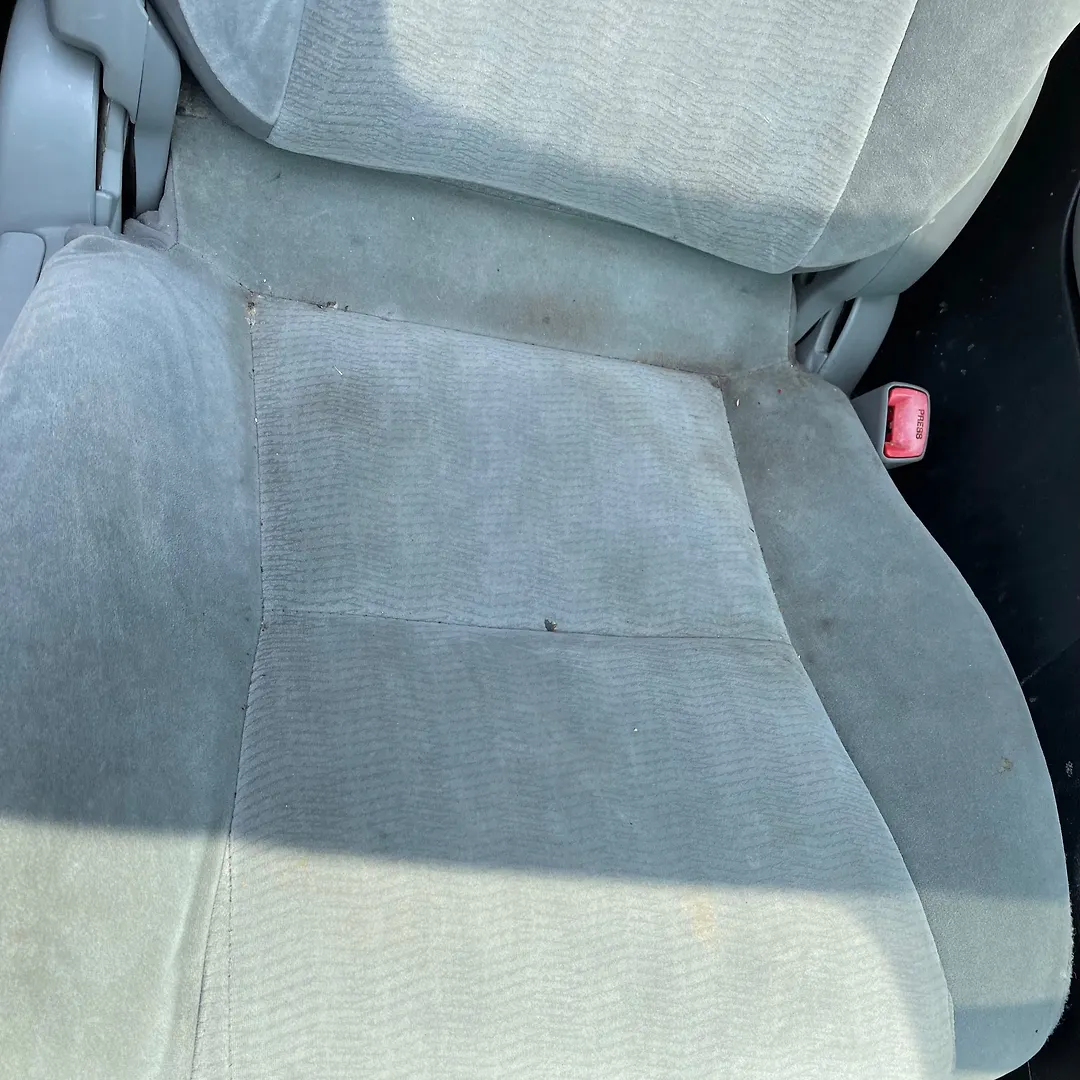 Front Seat (RHS) - 2012 Toyota Sequoia UCK60L