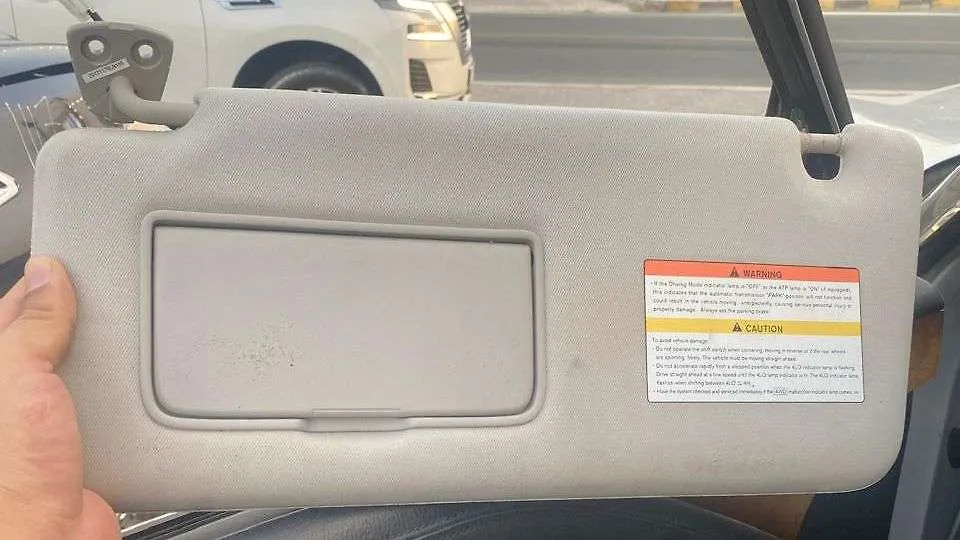 Sun visor - 2011 Infiniti QX56