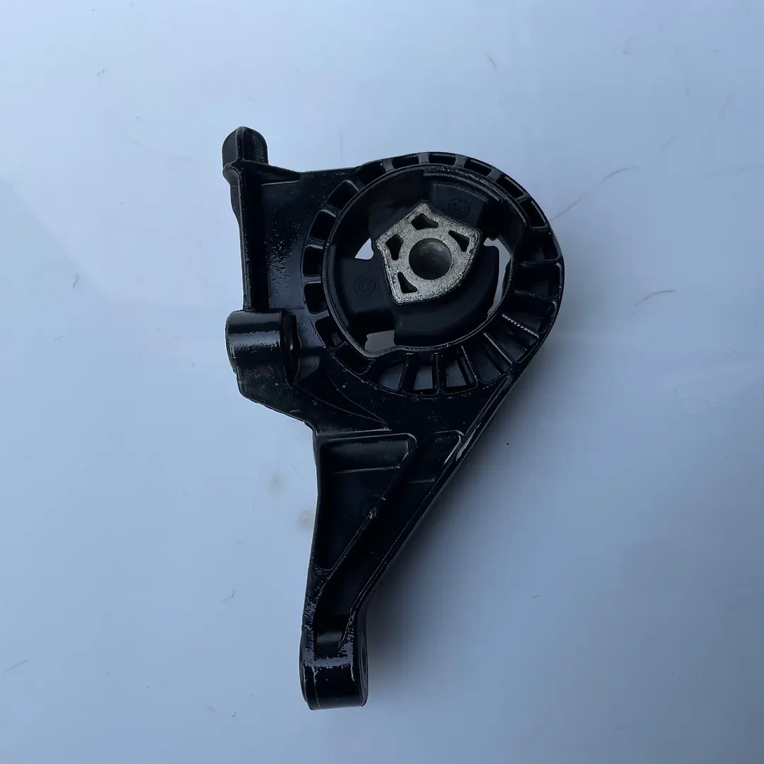 Mount (Engine) - 2019 GMC Acadia
