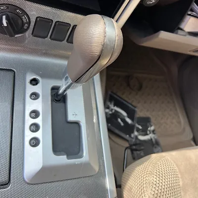 Gear Shift Knob(Automatic) - 2011 Nissan Pathfinder 4.0