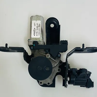 Rear wiper motor - 2022 Chevrolet Traverse LT Leather