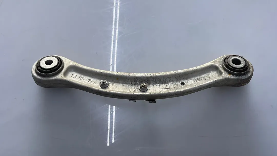 Upper arm (RH) - 2008 Porsche Cayenne