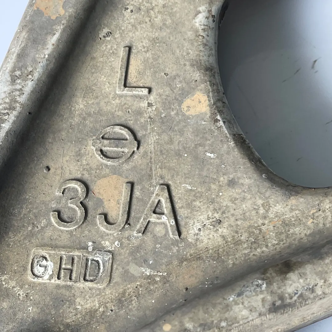 Lower arm (LH) - 2013 Nissan Pathfinder