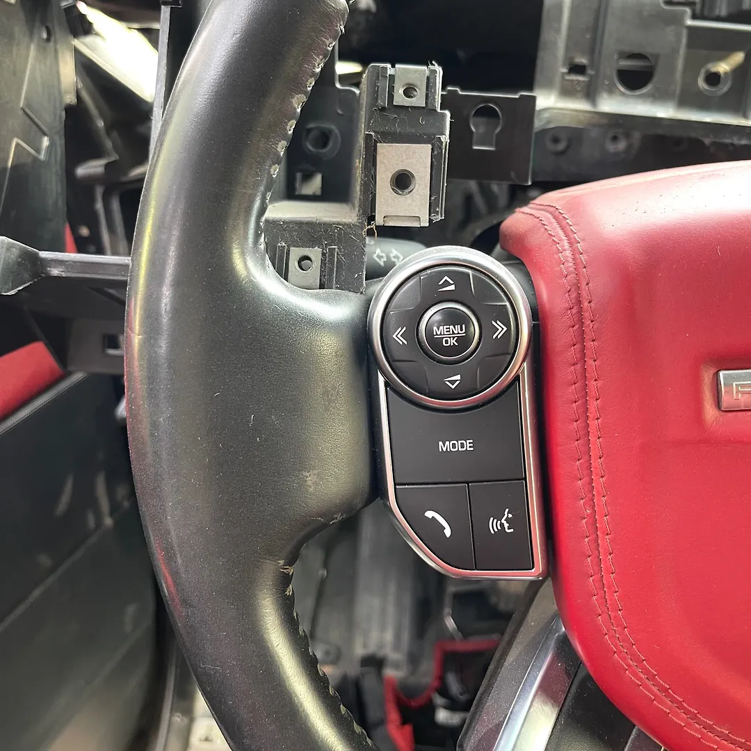 Steering wheel - 2016 Land Rover RANGE ROVER VOGUE