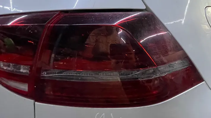 Tail Light (RH) - 2016 Volkswagen Golf R