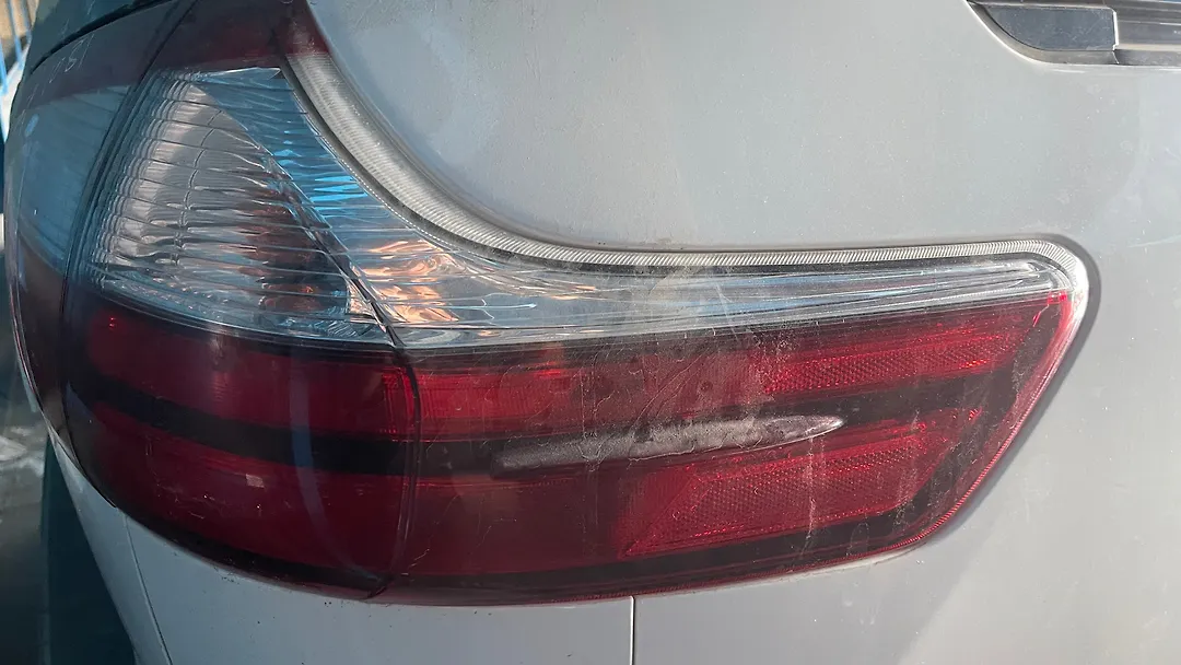 Tail Light (RH) - 2017 Toyota Sienna LE
