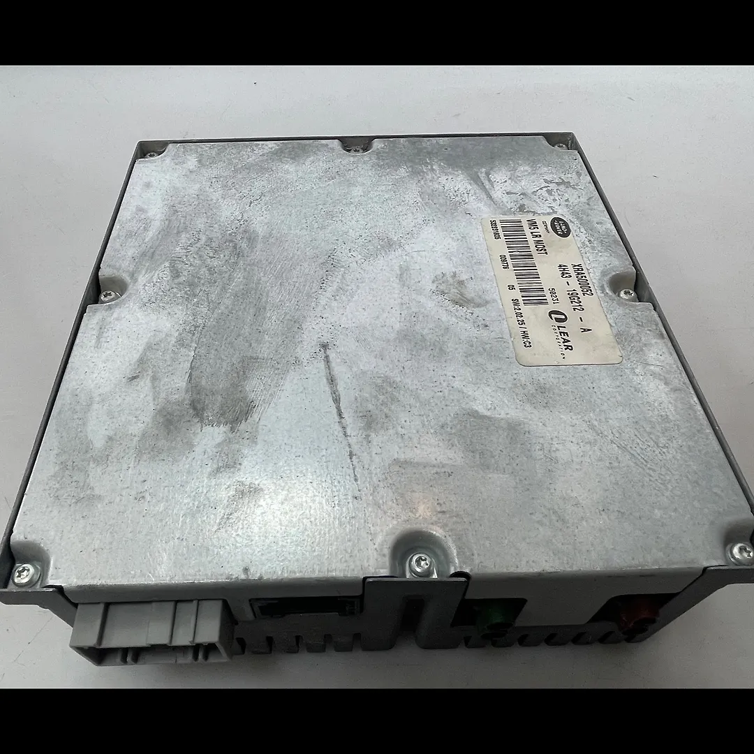 Tuner Control module - 2005 Land Rover VOGUE