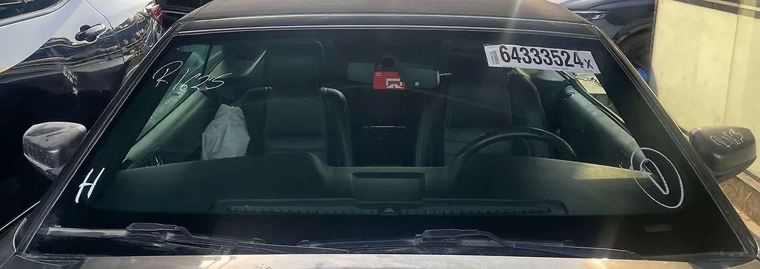 Windshield glass - 2014 Ford Mustang GT