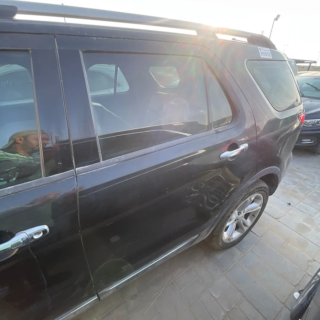 Door (RHB) - 2012 Ford Explorer Limited