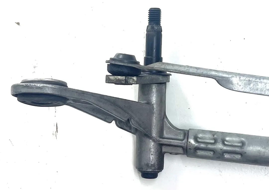 Windshield wiper motor - 2022 Ford Bronco Sport BADLANDS