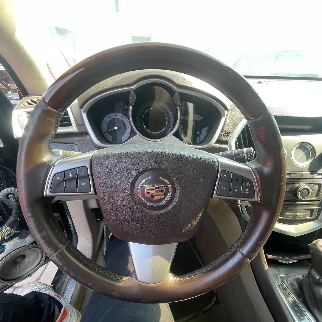 Steering Wheel - 2010 Cadillac SRX Premium