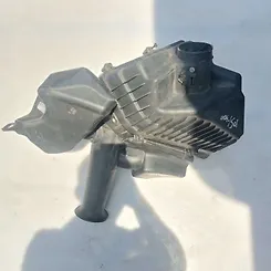 Air cleaner box - 2014 GMC Acadia