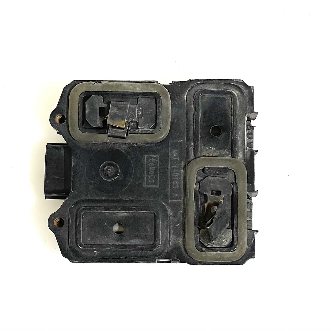 BLIND SPOT RADAR MODULE - 2016 Ford Edge SEL