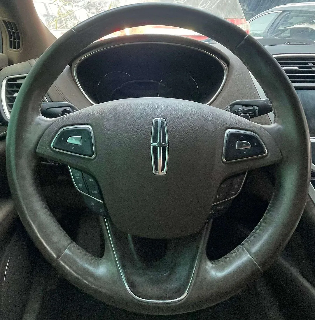 Steering wheel - 2016 Lincoln MKX
