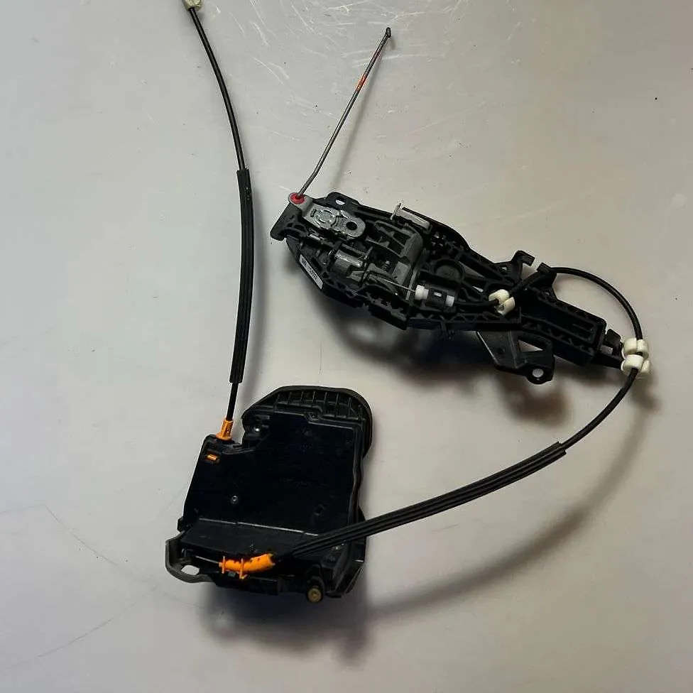 DOOR LOCK(LHF) - 2018 GMC Terrain
