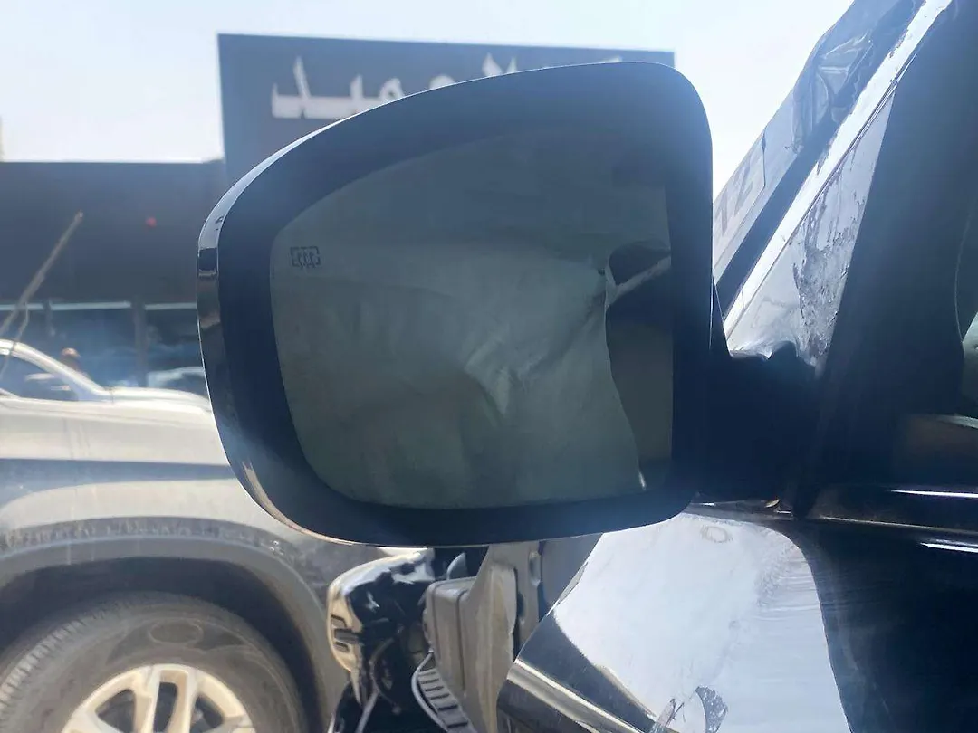 Side Mirror (RH) - 2013 Infiniti JX35