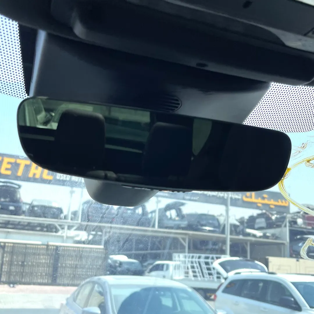 Mirror (Inner rear view) - 2017 Land Rover DISCOVERY