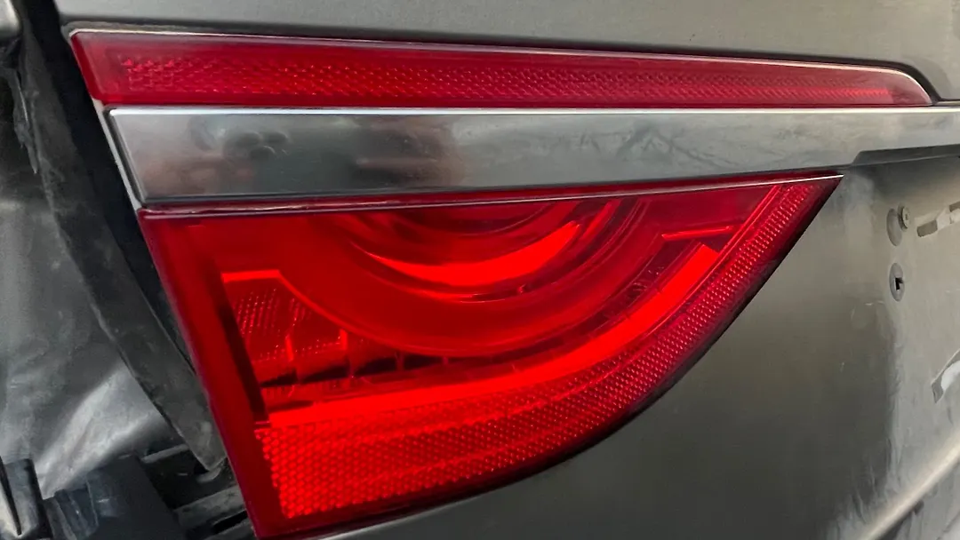 Trunk Light (LH) - 2020 Jaguar XF PRESTIGE