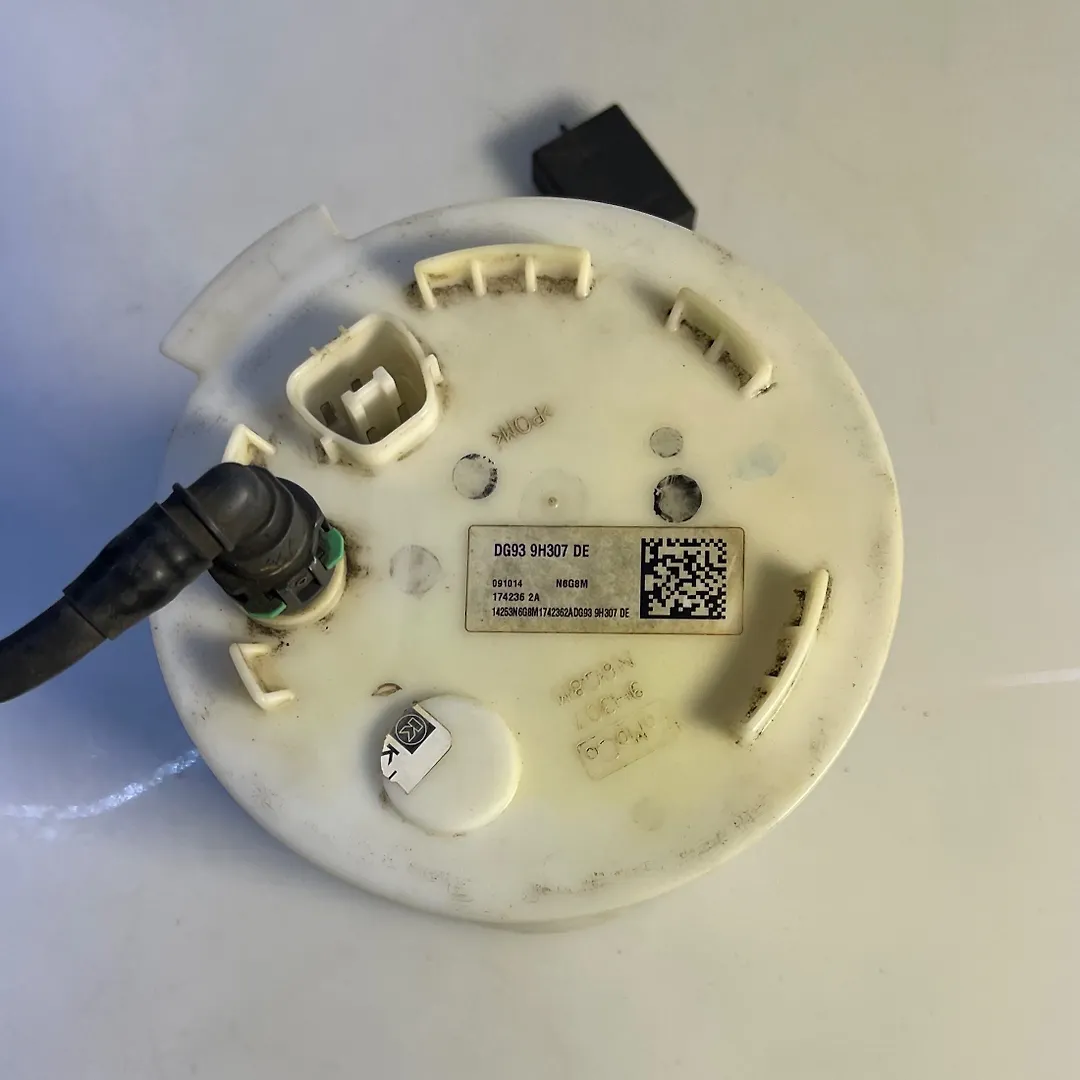 Fuel pump - 2018 Lincoln MKX Reserve