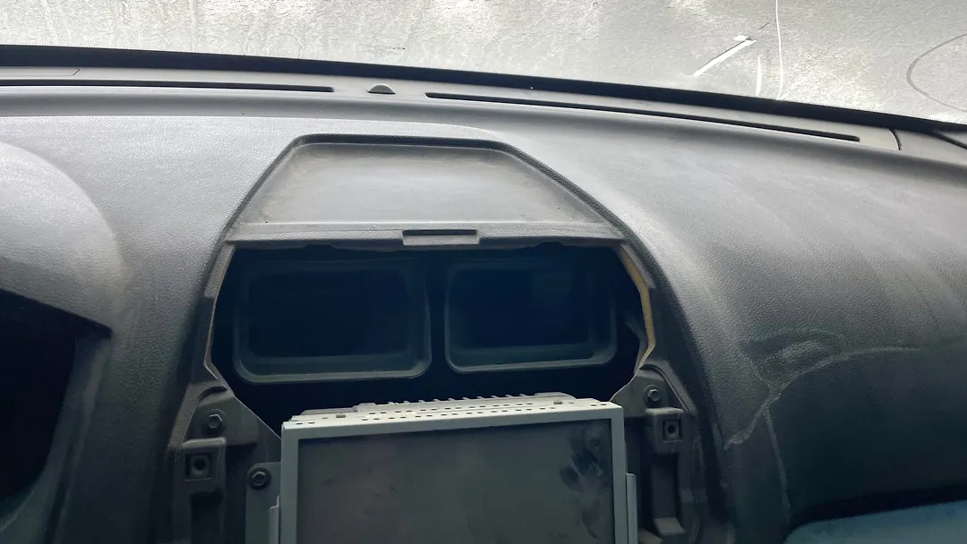 Dashboard  - 2011 Ford Explorer
