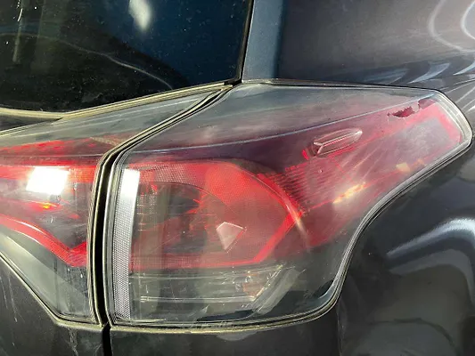 Tail Light (LH) - 2018 Toyota RAV4 2.5