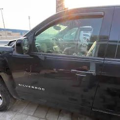 Door (RHF) - 2017 Chevrolet SILVERADO LT