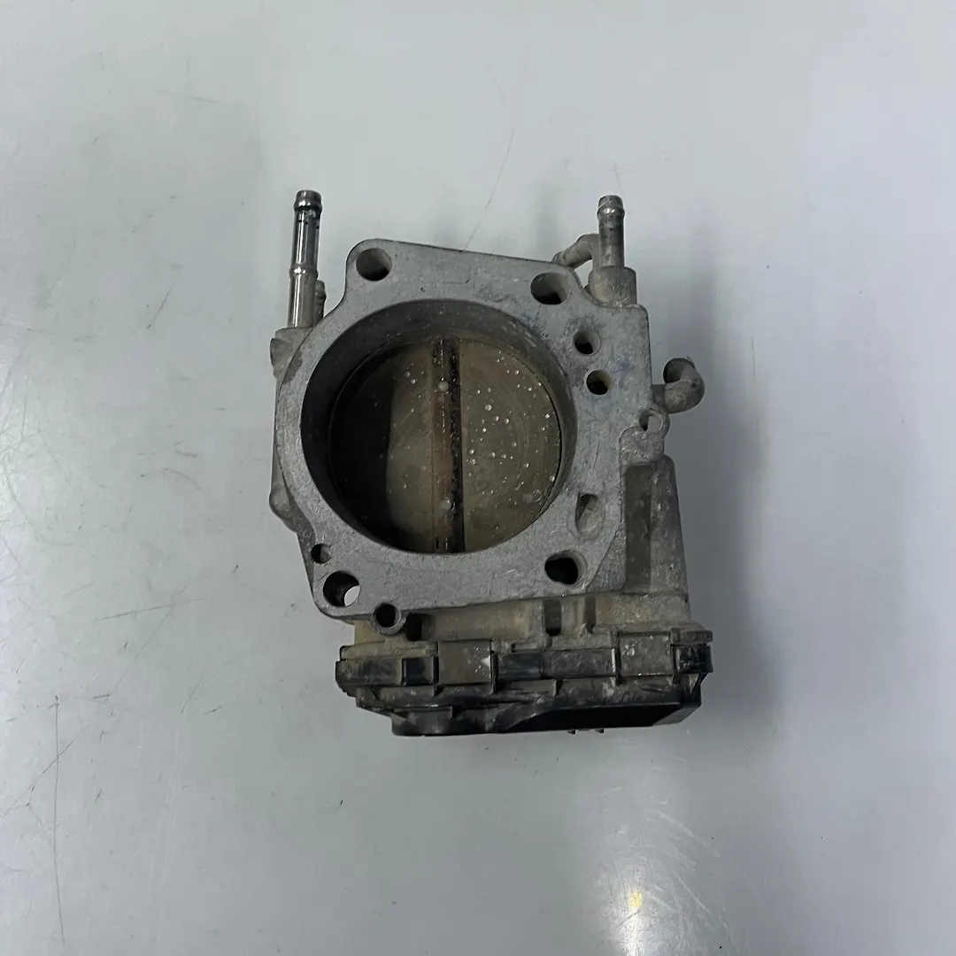 Throttle body - 2011 Volkswagen Tiguan