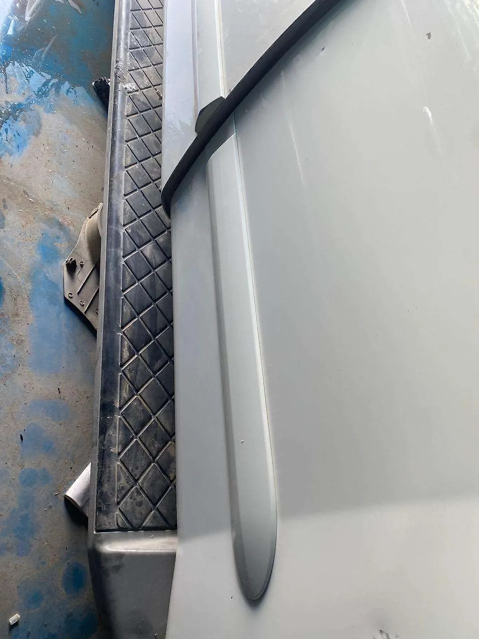 Running board - 2012 Nissan Armada