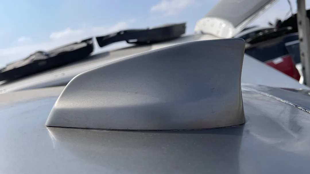 Antenna - 2020 Jaguar XF PRESTIGE