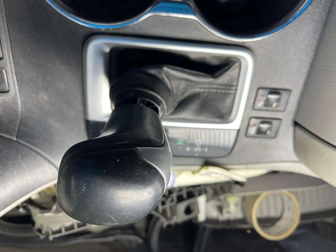 Transmission shift - 2018 Toyota Highlander SE