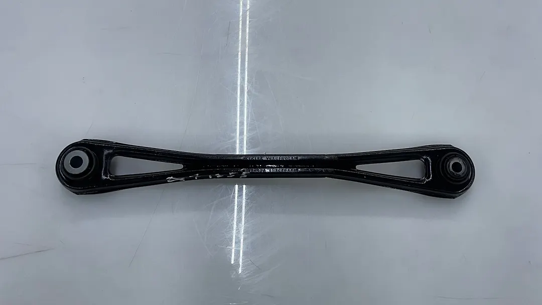 Lower Arm(RHF) - 2013 Audi Q7