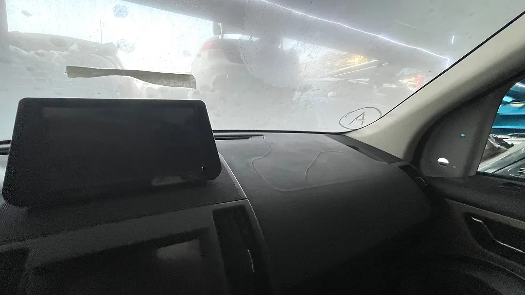 Dashboard  - 2014 Land Rover LR2