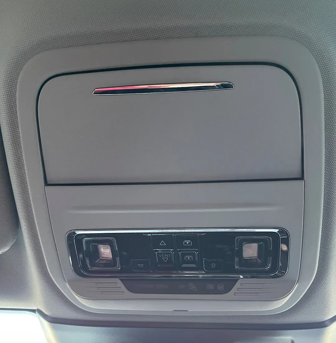 Overhead Console - 2022 Lincoln Corsair