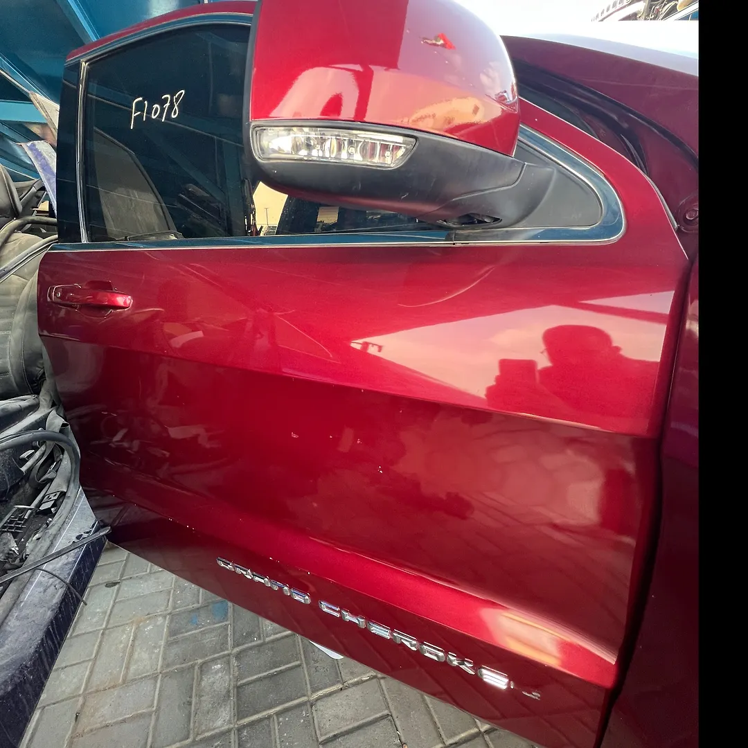 Door (RHF) - 2014 Jeep GRAND CHEROKEE