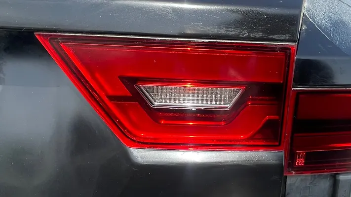 Trunk Light (RH) - 2018 Jaguar E-Pace
