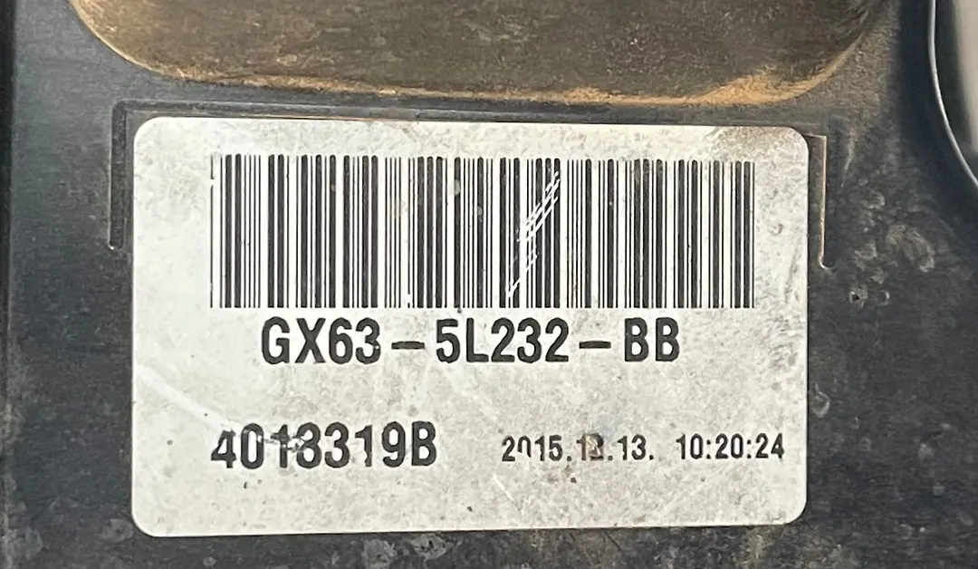 Air cleaner box(RH) - 2016 Jaguar XF