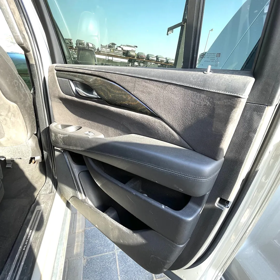 Door (RHB) - 2015 Cadillac Escalade ESV Platinum