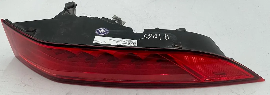 Tail Light (RH) - 2018 Jaguar F-Pace